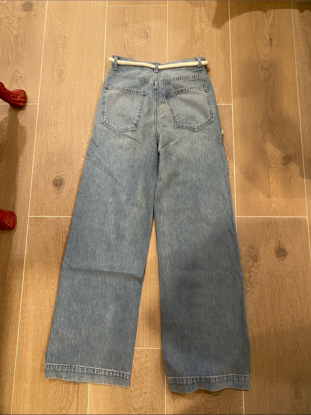 THE GREAT. Light Blue Wide-Leg Jeans with Rope Belt - Picture 4 of 4